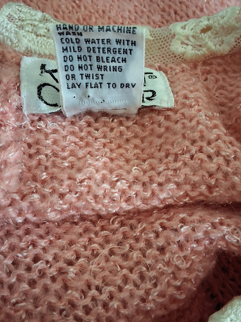 Vintage Koret Pink Knit Top with White Lace Trim- Wool Blend - Picture 4 of 4